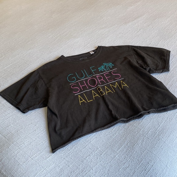 🌼 Blue 84 crop t-shirt Gulf Shores Alabama - Picture 4 of 11